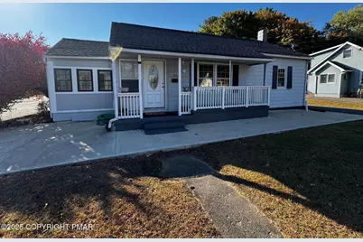  1027 Chipperfield Drive, Stroudsburg, PA 18360 - Photo 3