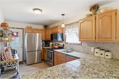  30 Ledgewood Ct 12, East Stroudsburg, PA 18302 - Photo 29