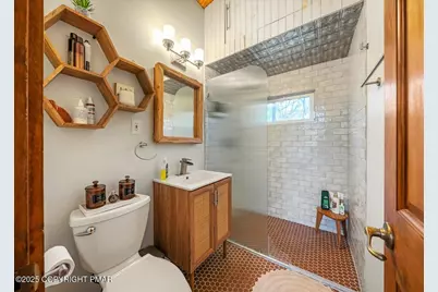  543 Clubhouse Drive, East Stroudsburg, PA 18302 - Photo 19