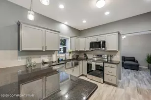 42 Skyline Dr, Covington Township, PA 18424 - Photo 11