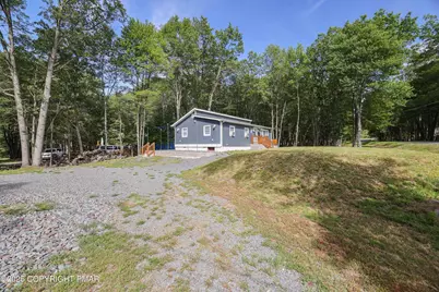  218 Crescent Way, Albrightsville, PA 18210 - Photo 5