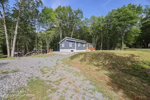 218 Crescent Way, Albrightsville, PA 18210 - Photo 5