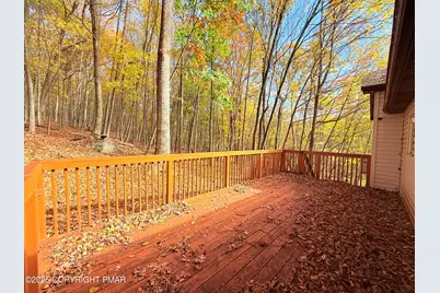  303 Otter Court, Bushkill, PA 18324 - Photo 17