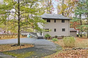 262 Fawn Lake Dr, Hawley, PA 18428 - Photo 35