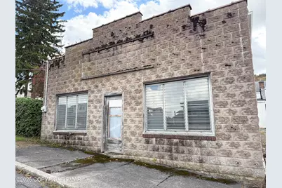  428 E Ridge Street, Lansford, PA 18232 - Photo 1