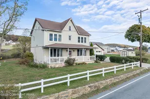 1772 Mahoning Dr, Lehighton, PA 18235 - Photo 5