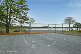 D2122 Lindbergh Circle, Albrightsville, PA 18210 - Photo 7