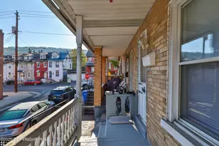 630 Pierce St, Bethlehem, PA 18015 - Photo 3