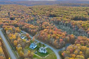 5123 Hemlock Ln, Tamiment, PA 18371 - Photo 83