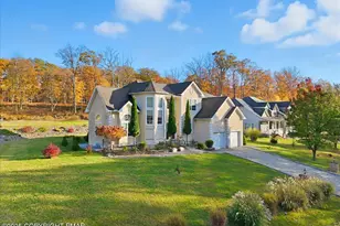 5123 Hemlock Ln, Tamiment, PA 18371 - Photo 5