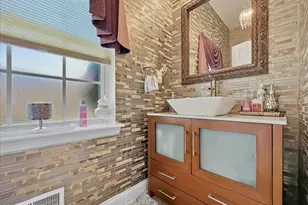 5123 Hemlock Ln, Tamiment, PA 18371 - Photo 23