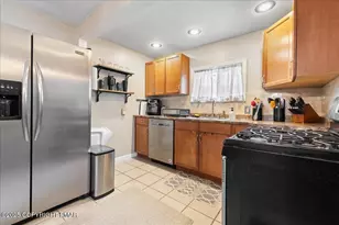 54 Jay St, Kingston, PA 18704 - Photo 7