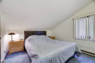 385 Saunders Dr, Bushkill, PA 18324 - Photo 33