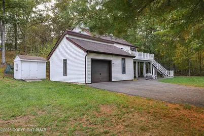  385 Saunders Drive, Bushkill, PA 18324 - Photo 41