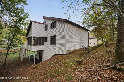  385 Saunders Drive, Bushkill, PA 18324 - Photo 39