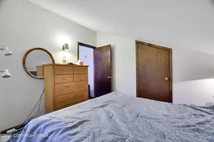 385 Saunders Dr, Bushkill, PA 18324 - Photo 35