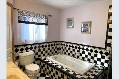  1246 Glade Drive, Long Pond, PA 18334 - Photo 35