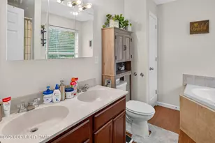 2541 Penn Hills Dr, Bartonsville, PA 18321 - Photo 15