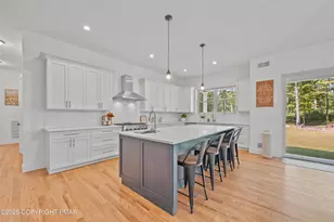 4 Gary Ln, Milford, PA 18337 - Photo 9