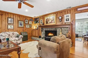 519 Pheasant Ln, Buck Hill Falls, PA 18323 - Photo 11