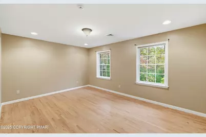  705 Garden Court, East Stroudsburg, PA 18301 - Photo 35