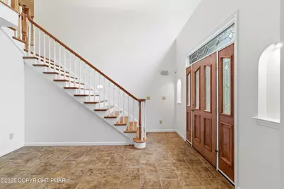  705 Garden Court, East Stroudsburg, PA 18301 - Photo 11