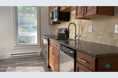  100 Broad Street #Apt B, Stroudsburg, PA 18360 - Photo 7