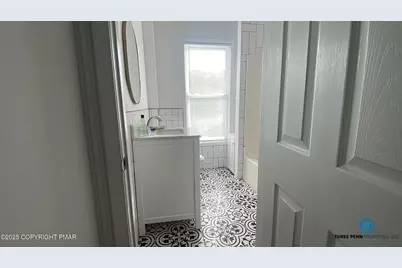  100 Broad Street #Apt B, Stroudsburg, PA 18360 - Photo 11