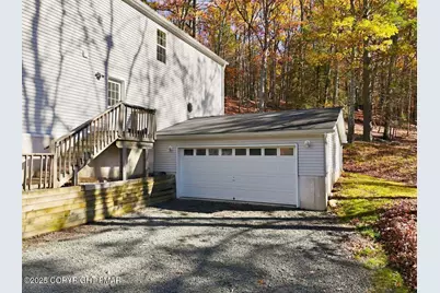  133 Alford Court, Bushkill, PA 18324 - Photo 5