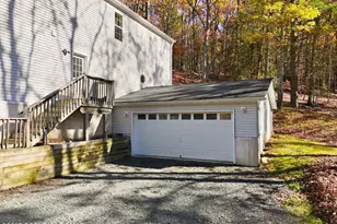 133 Alford Ct, Bushkill, PA 18324 - Photo 5