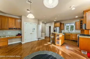 6126 Palomino Dr, Allentown, PA 18106 - Photo 9