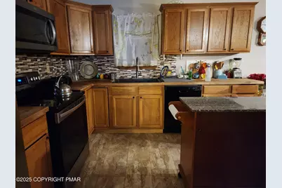  195 Williams Lane, Scotrun, PA 18355 - Photo 9