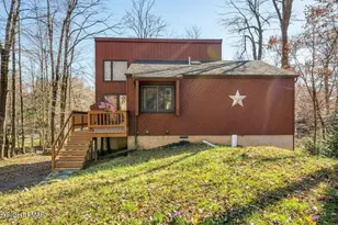 270 Trout Creek Dr, Pocono Lake, PA 18347 - Photo 3