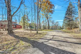 270 Trout Creek Dr, Pocono Lake, PA 18347 - Photo 43