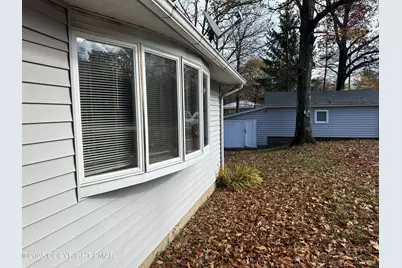  3099 Route 715, Henryville, PA 18332 - Photo 3