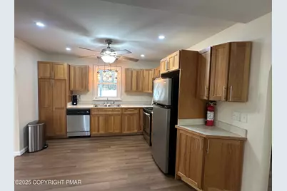  3099 Route 715, Henryville, PA 18332 - Photo 9