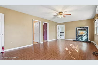  349 Bumblebee, Cresco, PA 18326 - Photo 21