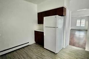 551 N Courtland St, East Stroudsburg, PA 18301 - Photo 5