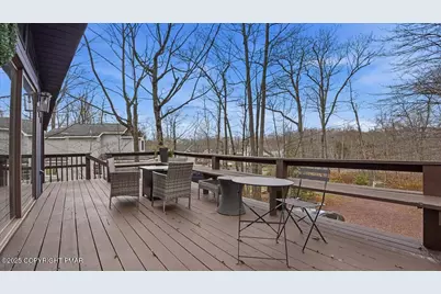  108 Black Bear Lane, Tobyhanna, PA 18466 - Photo 9