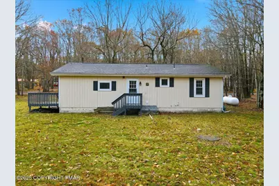  395 Sullivan Trail, Long Pond, PA 18334 - Photo 37