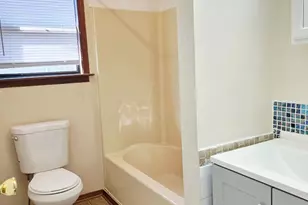 9040 Idlewild Dr, Tobyhanna, PA 18466 - Photo 17