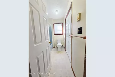  9040 Idlewild Drive, Tobyhanna, PA 18466 - Photo 11