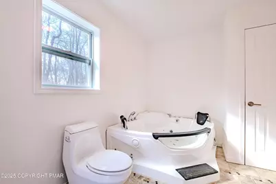  621 Washington Place, Tobyhanna, PA 18466 - Photo 19