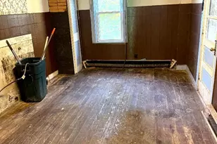 335 S 2nd St, Bangor, PA 18013 - Photo 11