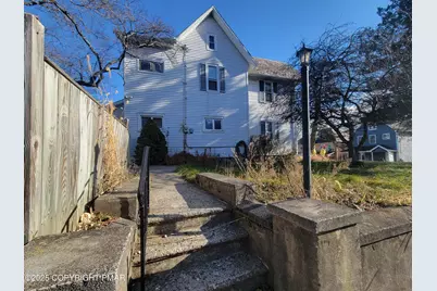  529 Market Street, Bangor, PA 18013 - Photo 29