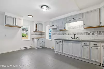  73 E Broad Street, East Stroudsburg, PA 18301 - Photo 9