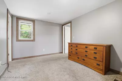 760 Hudson Street, Hawley, PA 18428 - Photo 15