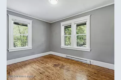  128 S Green Street, East Stroudsburg, PA 18301 - Photo 15