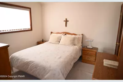  101 Withywindle Way, Tamiment, PA 18371 - Photo 11