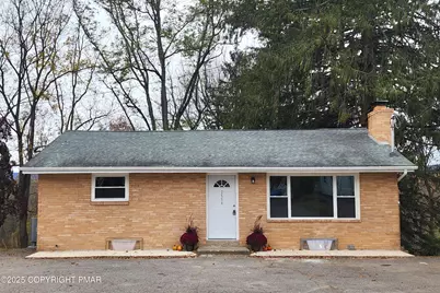  2556 N Delaware Drive, Mount Bethel, PA 18343 - Photo 1